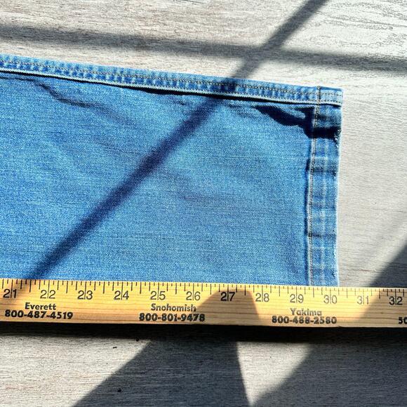 Spanx Straight Leg Jeans Light Wash LT or Large Tall - Picture 11 of 13